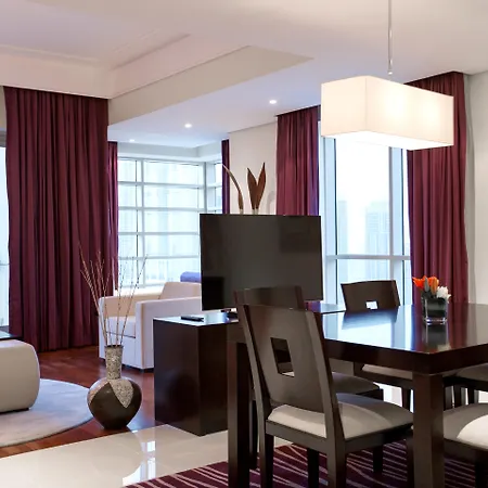 Pullman Dubai Jumeirah Lakes Towers-3