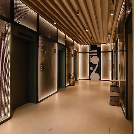 Pullman Dubai Jumeirah Lakes Towers-2